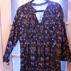 Old Navy Gray Floral Pintuck Swing Dress